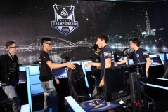 T1教练Komma揭秘：竞技场心态与专注力，挑战自我成就非凡